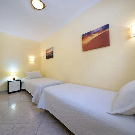 Vistamar Apartment